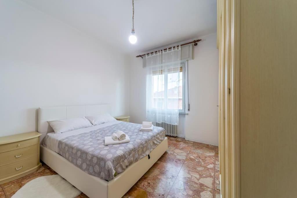 Nabucco'S Home: Centro Ospedale Parma Buitenkant foto